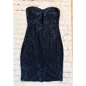 Trixxi Women's Sequin Sweetheart Neck Strapless Cocktail Dress Navy Blue Size 5